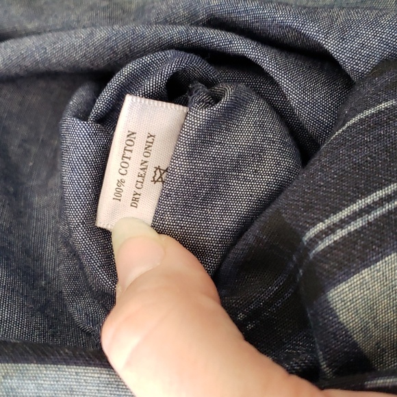 Preenline Button Up Shirt Size Small - Picture 8 of 8